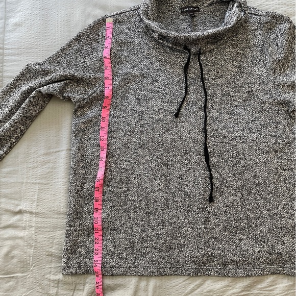 Lane Bryant Cowl-Neck Boucle Sweatshirt Sz 14/16 - Picture 5 of 6